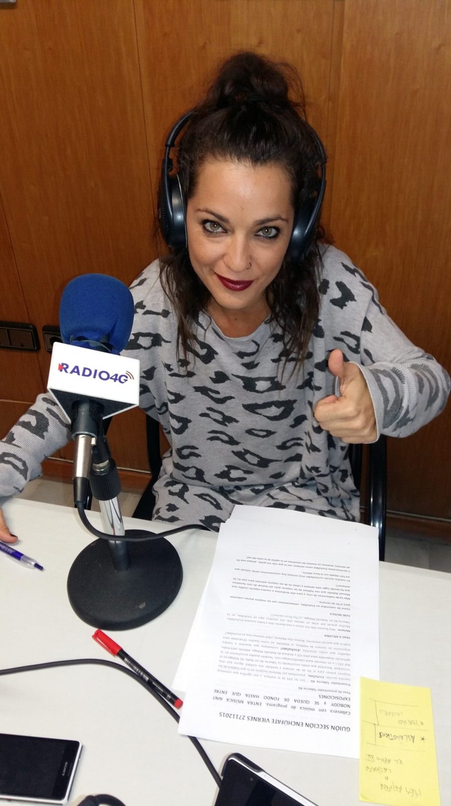 Melania Guijarro presentadora Radio 4G