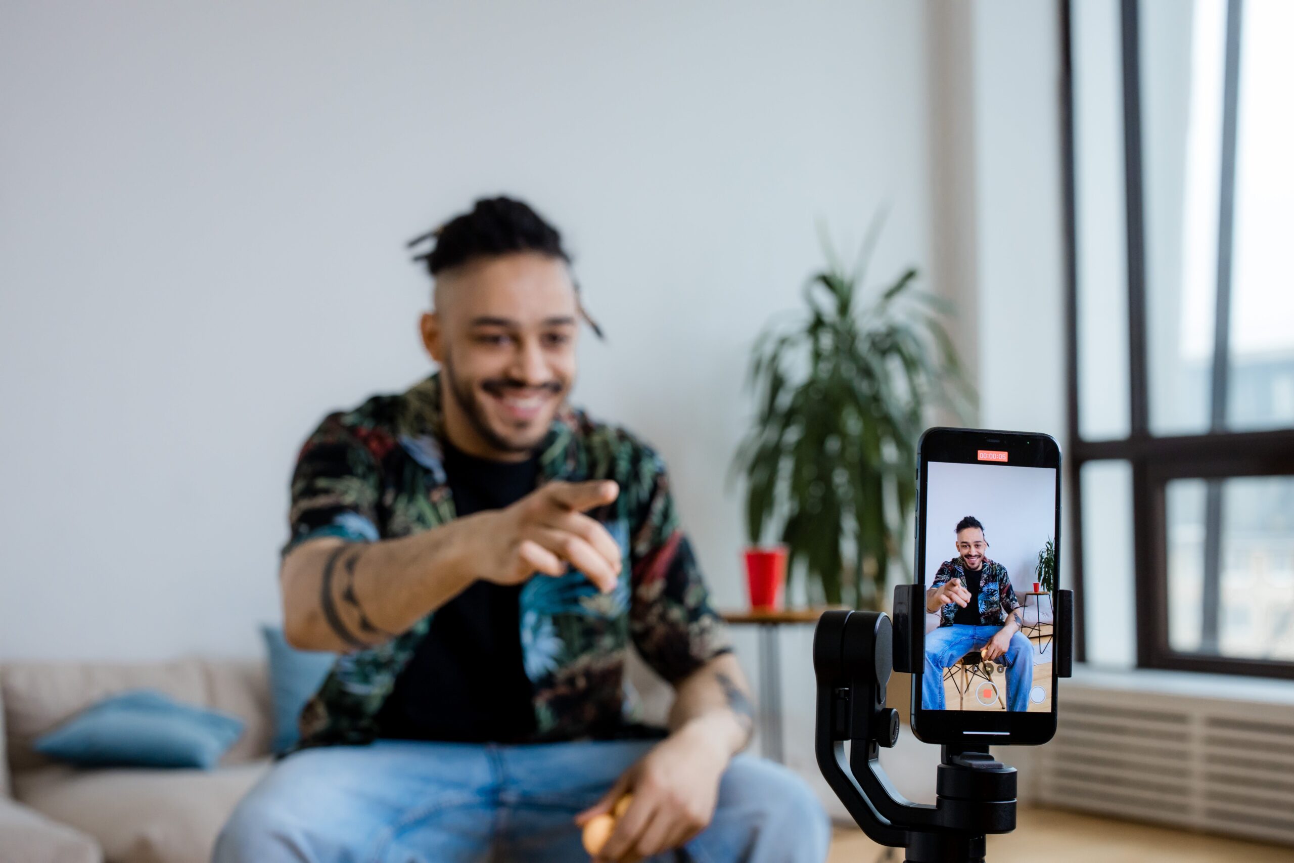 Lee más sobre el artículo Marketing con Microinfluencers:  Autenticidad y el mejor ROI para las marcas